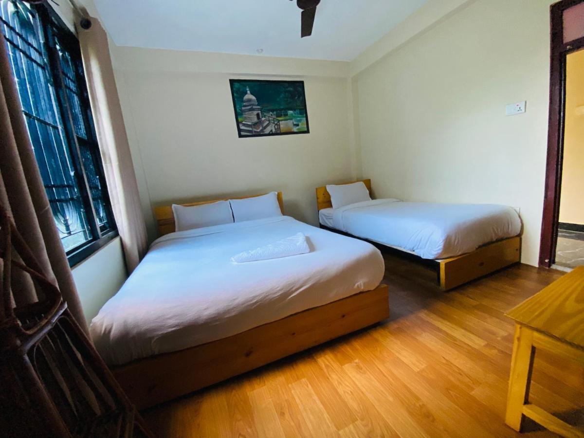 Hotel Aagaman - Best Family Hotel in Bandipur Bagian luar foto